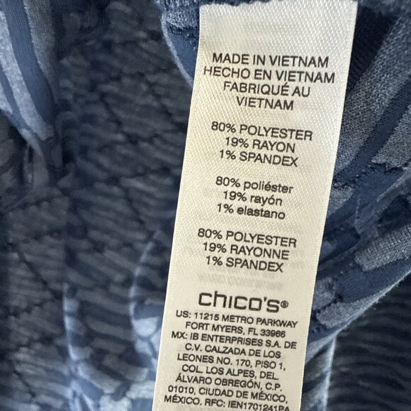 Chicos Women's‎ Top Size XL Blue Textured Stretch Asymmetrical Hem Side Slit - Picture 6 of 8